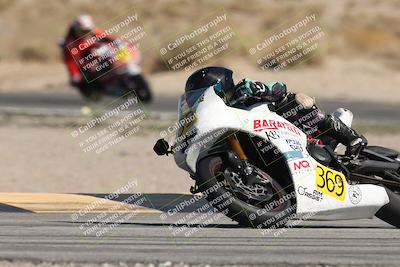 media/Oct-04-2025-CVMA (Sat) [[408bcdd6e4]]/Race 10-Amateur Supersport Middleweight/